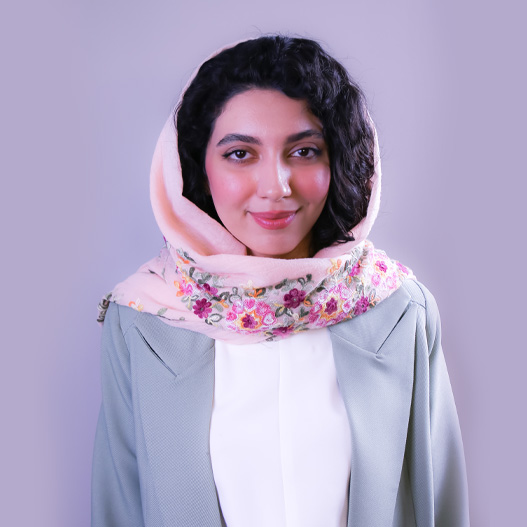 درسا نژاد حاجیان